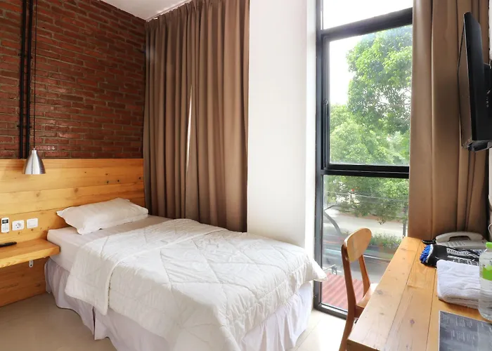 Guest house: Urbana Homes Syariah